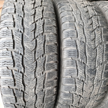 Nokian Hakkapeliitta CR3 235/65R16 C 