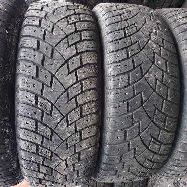 Delinte WD42 235/65R17 