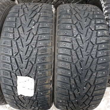 Nokian Hakkapeliitta 7 235/55R17 