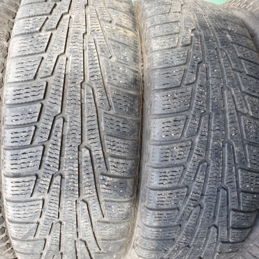 Nokian Hakkapeliitta R 235/55R19 