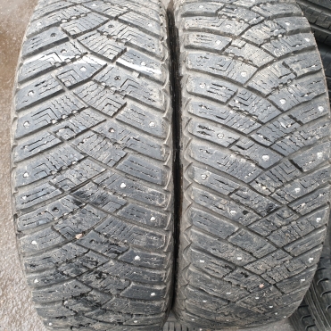 Goodyear UltraGrip Ice Arctic 185/60R15 