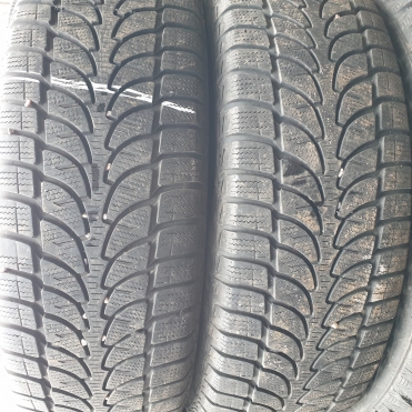 Bridgestone Blizzak LM-80 215/70R16 