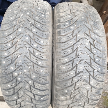 Nokian Hakkapeliitta 8 185/65R14 