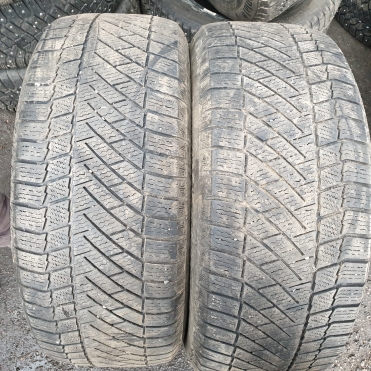 Continental ContiVikingContact 6 235/55R17 