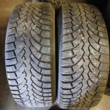 Pirelli Formula Ice 205/55R16 