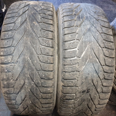 Nokian Hakkapeliitta R2 SUV 255/65R17 