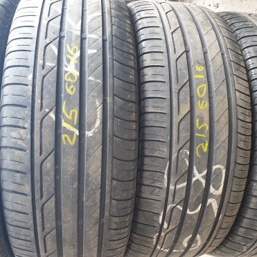 Bridgestone Turanza T001 215/60R16 