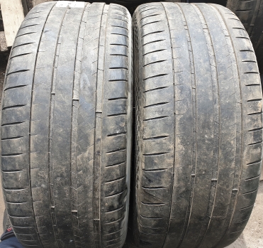 Michelin Pilot Sport 4 SUV 275/40R22 