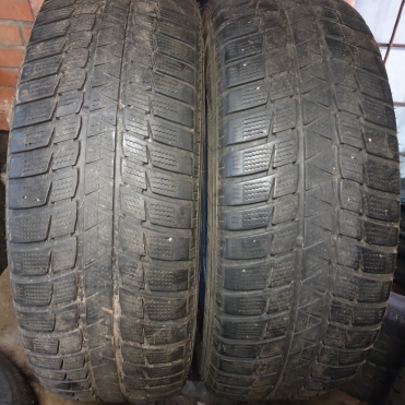 Falken EuroWinter HS449 225/60R17 