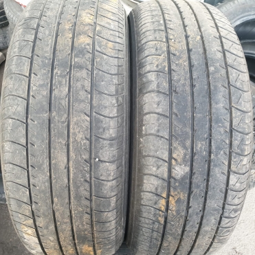 Yokohama E70 215/60R16 