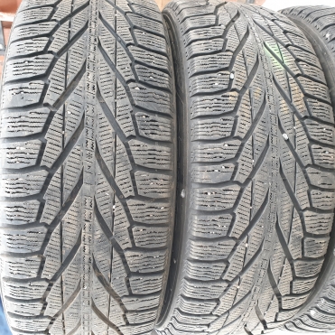 Nokian Hakkapeliitta R2 RunFlat 225/60R17 