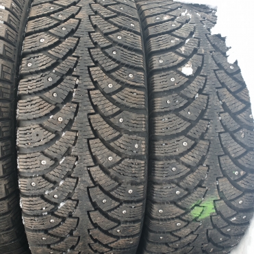 Nokian Nordman 4 205/60R16 