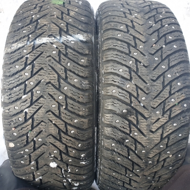 Nokian Hakkapeliitta 8 RunFlat 205/55R16 