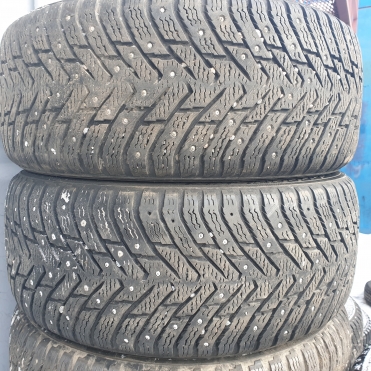 Nokian Hakkapeliitta 8 225/55R16 