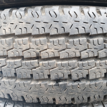 Michelin Agilis 81 195/70R15 C 