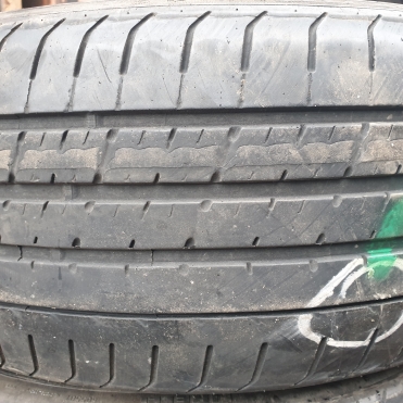 Pirelli P Zero RunFlat 225/35R19 