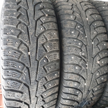 Nokian Hakkapeliitta 5 185/65R15 