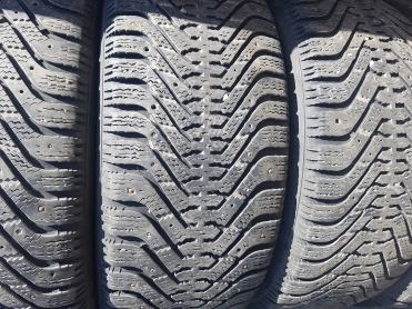 Goodyear Ultra Grip 500 RunFlat 225/50R17 