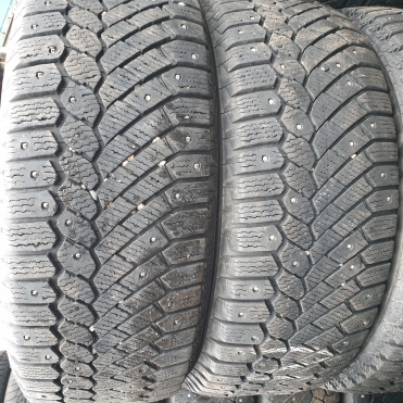 Continental ContiIceContact 215/65R16 