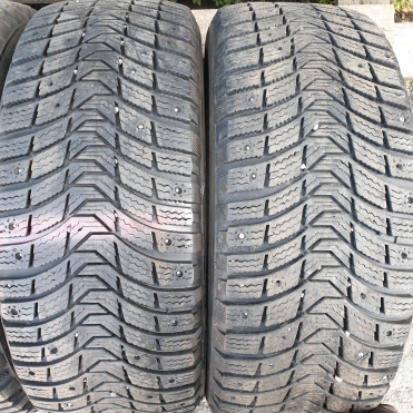 Michelin X-Ice North XIN3 215/55R16 