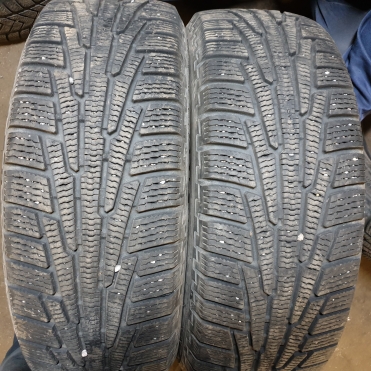 Nokian Hakkapeliitta R SUV 225/60R17 