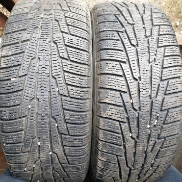 Nokian Hakkapeliitta R 215/55R16 