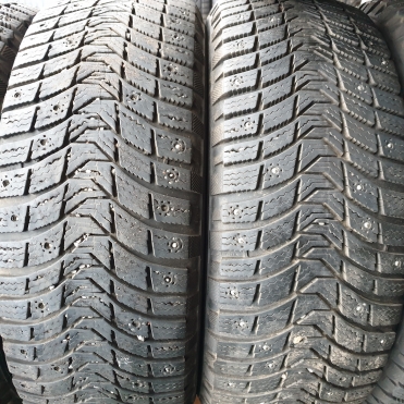 Michelin X-Ice North XIN3 215/55R17 