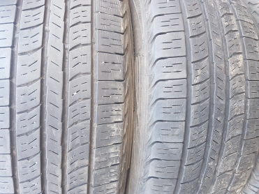 Kumho Road Venture APT KL51 225/65R17 