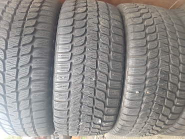 Bridgestone Blizzak LM-25 225/45R17 