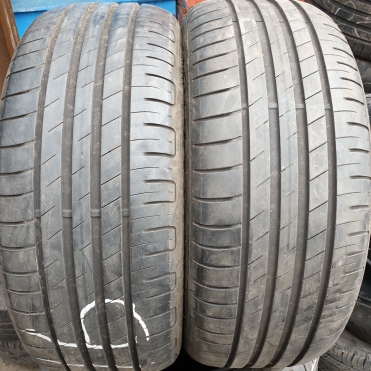 Goodyear EfficientGrip Performance 205/55R16 