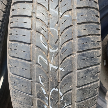 Nokian NRT2 185/70R14 