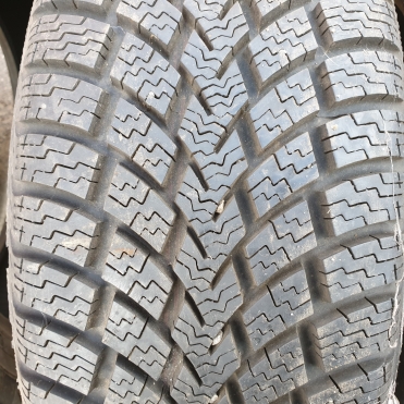 Nokian NRW 215/55R16 