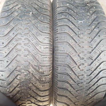 Goodyear Ultra Grip 500 225/55R16 