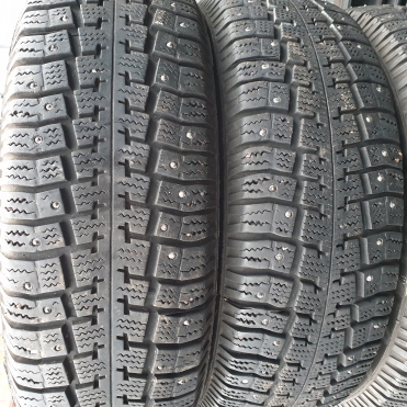 Pirelli Winter Studdable Plus 195/65R15 